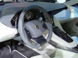 Paris 2008: Lamborghini socheaza - primul sedan si posibil primul motor diesel!