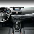 Renault Fluence - Foto 15 din 29
