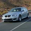 Mercedes E 63 AMG Estate - Audi RS6 Avant - BMW M5 Touring - Foto 28 din 33