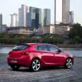 Opel Astra - Foto 78 din 98