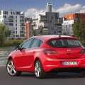 Opel Astra - Foto 2 din 45