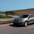Renault Fluence - Foto 28 din 65