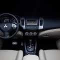 Mitsubishi Outlander facelift - Foto 38 din 38