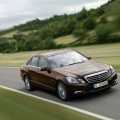 BMW Seria 5 vs Mercedes E-Klasse - Foto 14 din 54