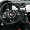 Abarth: 500, 500 esseesse, 695 Tributo Ferrari, 500 C, Punto EVO - Foto 17 din 38