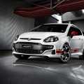 Abarth: 500, 500 esseesse, 695 Tributo Ferrari, 500 C, Punto EVO - Foto 36 din 38