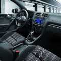 VW Golf GTI & Renault Megane RS250 - Foto 17 din 20