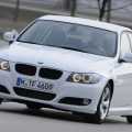 BMW 320d EfficientDynamics - Foto 35 din 40