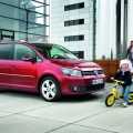 Volkswagen Touran - Foto 16 din 16
