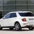 Mercedes ML 63 AMG facelift - Foto 2 din 7
