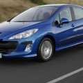 Peugeot 308 - Foto 2 din 26