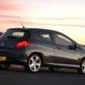 Peugeot 308 - Foto 15 din 26