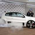 VW Golf GTI W12 Concept - Foto 11 din 15