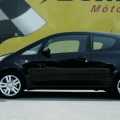 Mitsubishi Colt - Foto 1 din 5