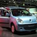 Standul Renault - Foto 2 din 19