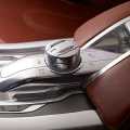 Land Rover LRX - Foto 7 din 9