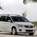 Volkswagen Routan - Foto 3 din 6