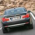 BMW Seria 7 - Foto 3 din 12