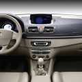 Renault Megane 3 - Foto 16 din 47