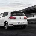 VW Golf GTI - Foto 4 din 14