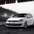 VW Golf GTI - Foto 13 din 14