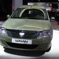 Standul Dacia la Paris - Foto 3 din 15