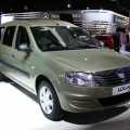 Standul Dacia la Paris - Foto 4 din 15