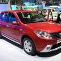 Standul Dacia la Paris - Foto 11 din 15