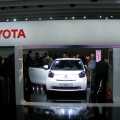 Paris 2008: Standul Toyota - Urban Cruiser, Avensis si IQ - Foto 27 din 37