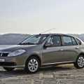 Renault Symbol vs Dacia Logan - Foto 5 din 67