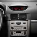 Renault Symbol vs Dacia Logan - Foto 25 din 67