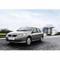 Renault Symbol vs Dacia Logan - Foto 41 din 67