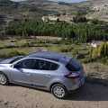Volkswagen Golf & Renault Megane - Foto 46 din 86