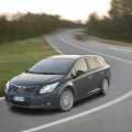 Toyota Avensis - Foto 22 din 23