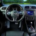 VW Golf GTI - Foto 5 din 48