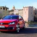 VW Golf GTI - Foto 14 din 48