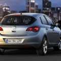 Opel Astra - Foto 2 din 9