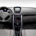 Peugeot 207 facelift - Foto 10 din 58