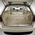 Mercedes E-Klasse Estate - Foto 39 din 49