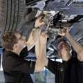 Mercedes 190 D/250 BlueEfficiency - Foto 9 din 12