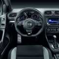 Volkswagen Golf R - Foto 7 din 16