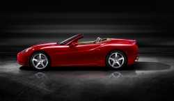 Ferrari a prezentat un nou model: California!