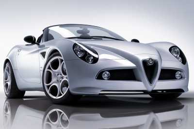 Alfa Romeo 8C Spider va fi lansata in 2009 la un pret de 212.000 euro