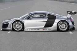 Audi R8 intra in lumea curselor