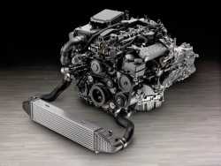 Replica Mercedes pentru BMW: turbodiesel de 2,1 litri si 204 CP