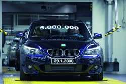 BMW a produs 5 milioane de Seria 5