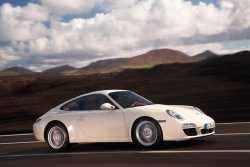 Porsche 911: Mai sportiv, mai sofisticat, mai greu de batut